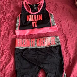 Sports bra, leggings matching set.